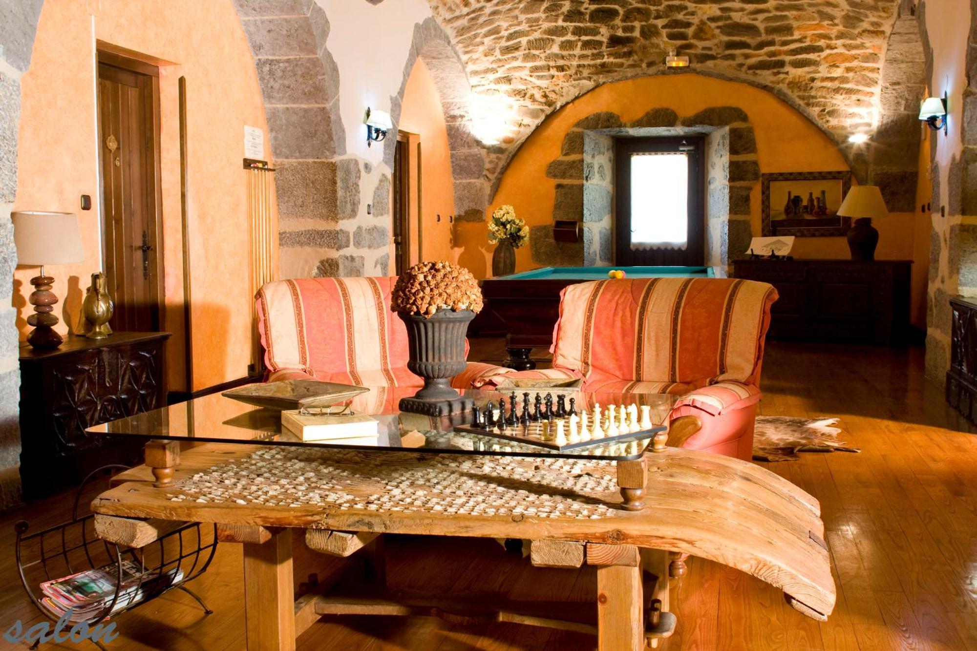 Hotel Larranaga Azpeitia Exterior photo