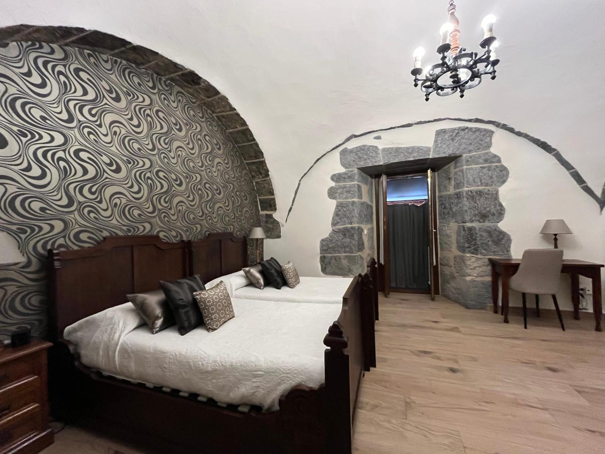 Hotel Larranaga Azpeitia Exterior photo