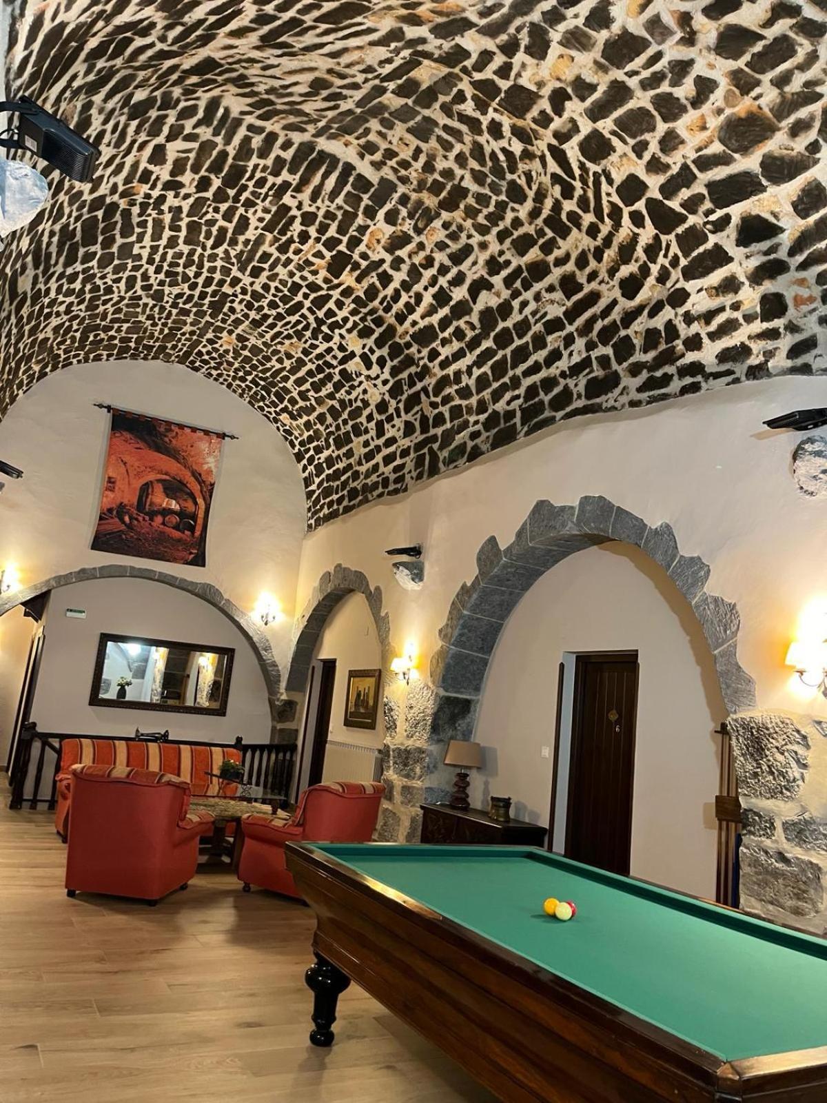 Hotel Larranaga Azpeitia Exterior photo