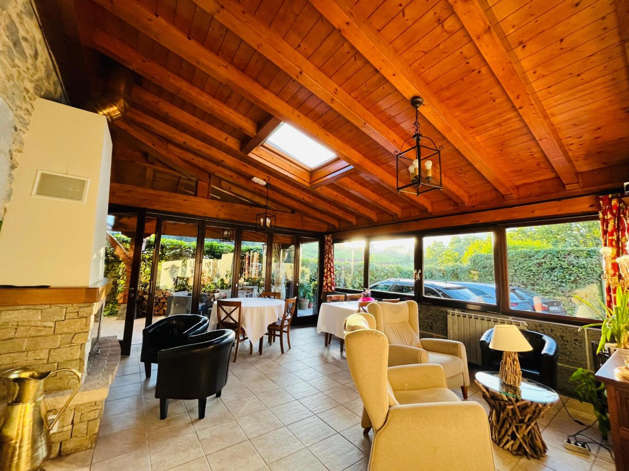 Hotel Larranaga Azpeitia Exterior photo