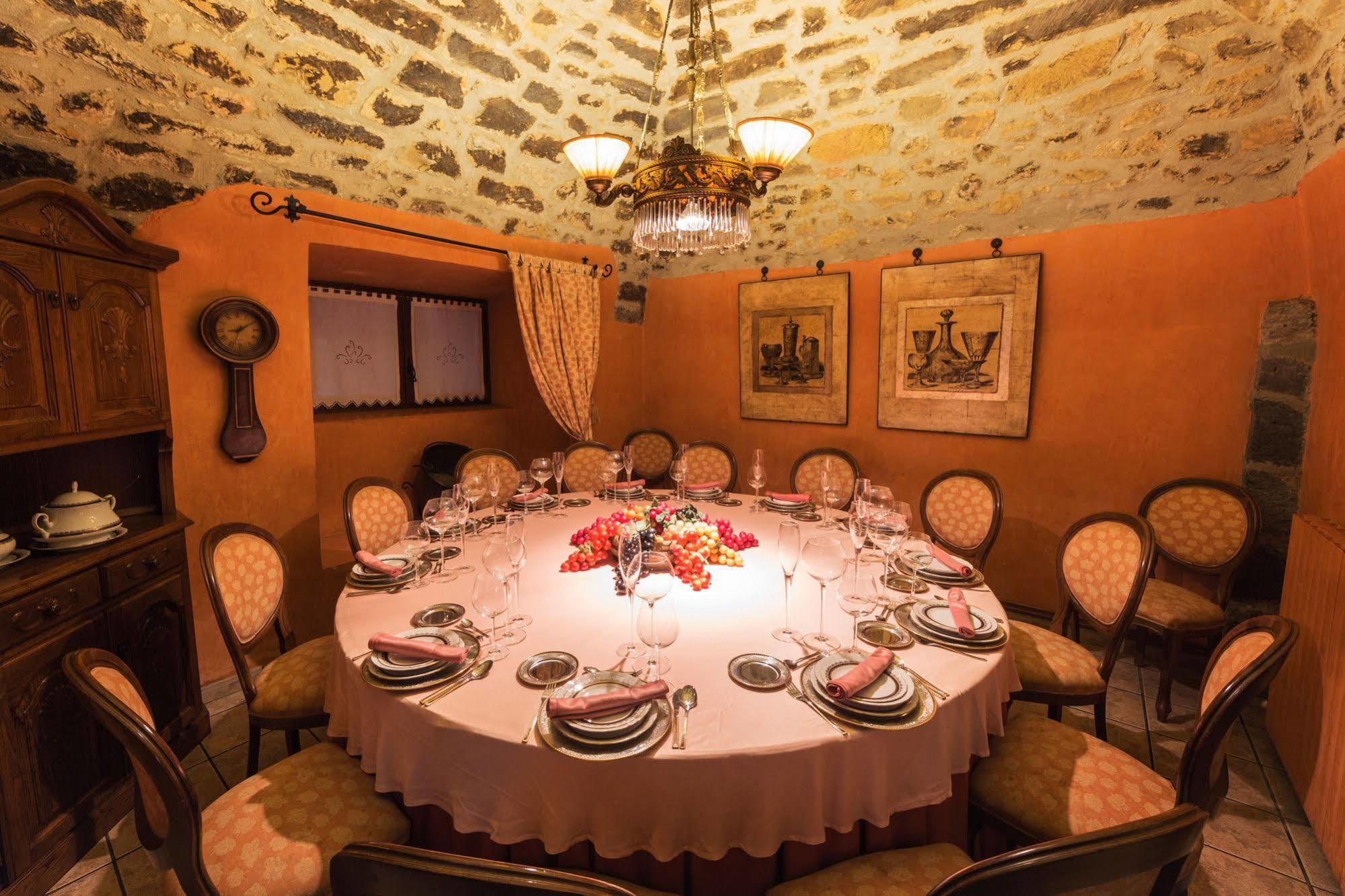 Hotel Larranaga Azpeitia Exterior photo